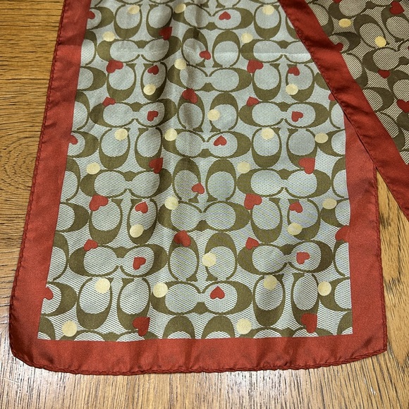 *RARE* COACH Secret Admirer Scarf - Picture 4 of 5